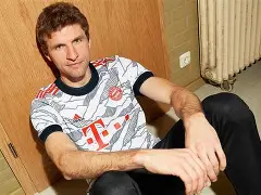 关于拜仁慕尼黑发布备战花絮，集结日伤情更新，意大利杯任务艰巨，高层口径保持一致的信息